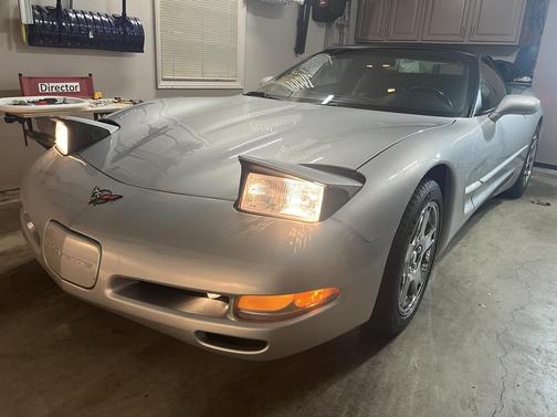 1998 Chevrolet Corvette Base
