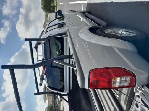 Silver 2011 Nissan Frontier SL