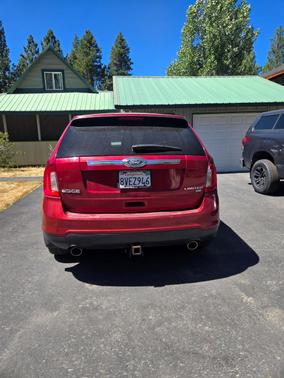 Red 2013 Ford Edge Limited