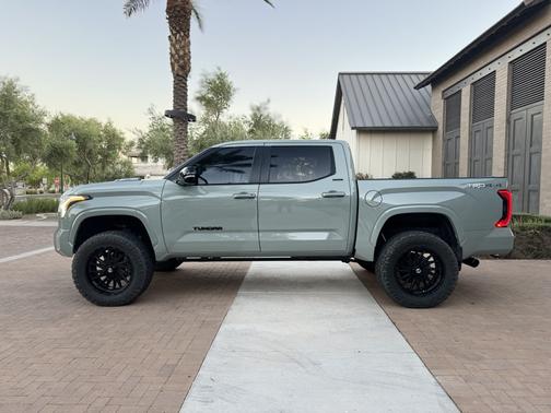 Green 2024 Toyota Tundra Hybrid Limited
