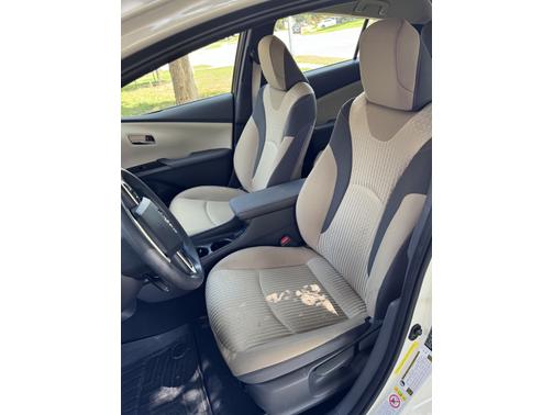 2018 Toyota Prius Three