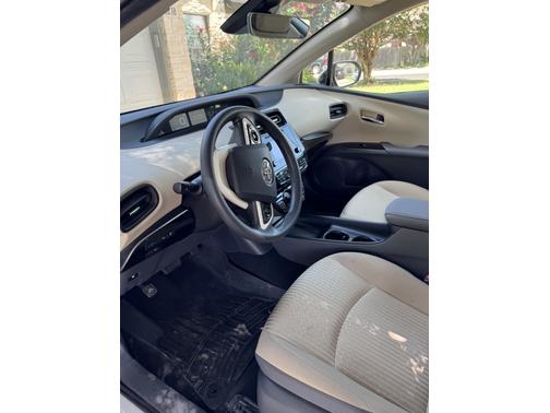 2018 Toyota Prius Three
