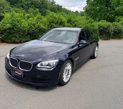 Blue 2015 BMW 750 i xDrive