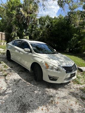 2014 Nissan Altima 2.5 SV