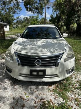 2014 Nissan Altima 2.5 SV