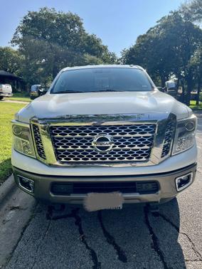 2016 Nissan Titan XD Platinum Reserve