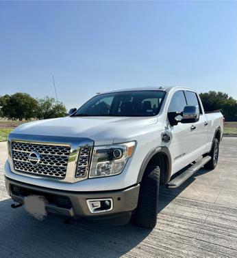 2016 Nissan Titan XD Platinum Reserve
