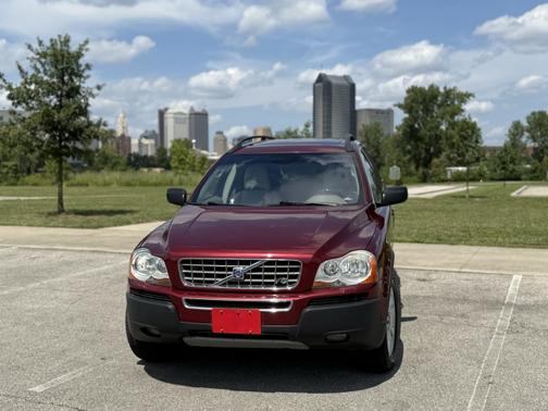 2005 Volvo XC90 V8