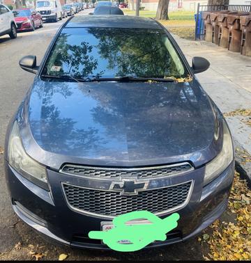 Blue 2014 Chevrolet Cruze LS