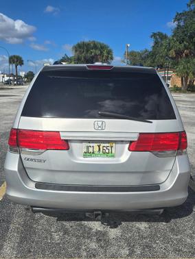 Silver 2010 Honda Odyssey EX-L