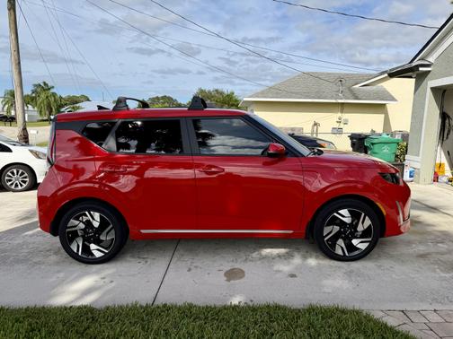 2025 Kia Soul GT-Line