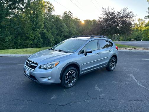 Silver 2015 Subaru XV Crosstrek 2.0i Limited