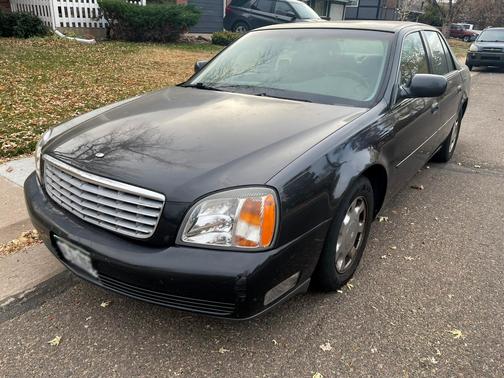 2001 Cadillac DeVille Base