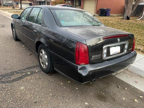 2001 Cadillac DeVille Base