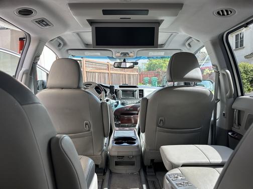 2012 Toyota Sienna Limited