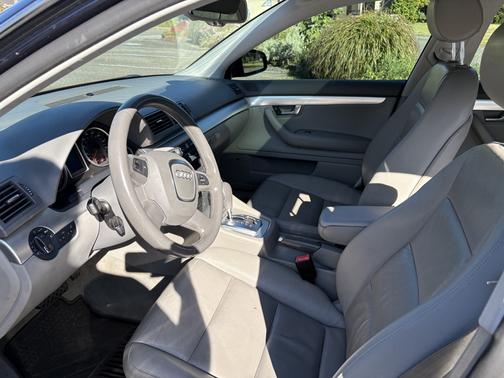 Blue 2008 Audi A4 2.0T