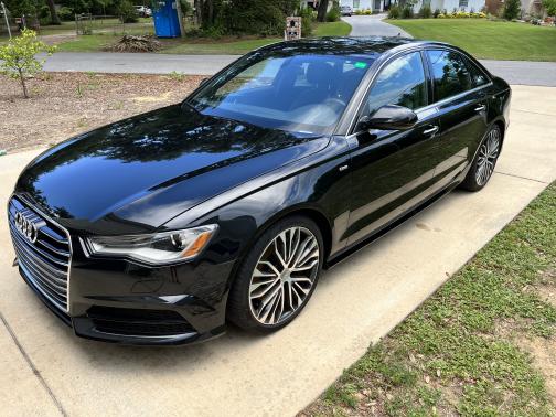 Photo 5 of 10 of 2017 Audi A6 2.0T Premium