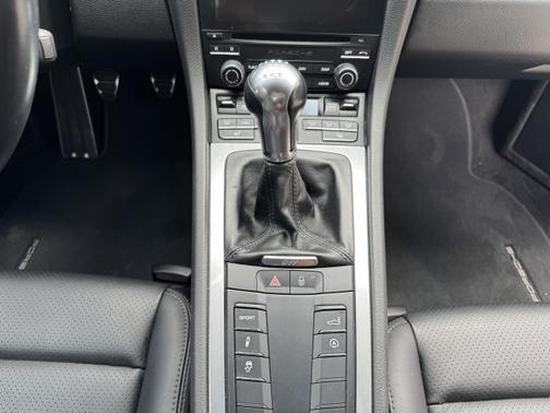 2017 Porsche 911 Carrera