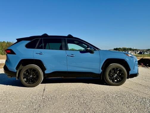 2022 Toyota RAV4 Hybrid XSE