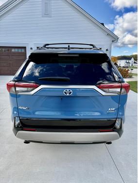 2022 Toyota RAV4 Hybrid XSE