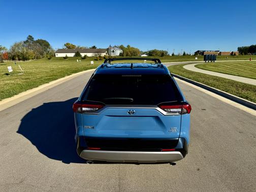 2022 Toyota RAV4 Hybrid XSE