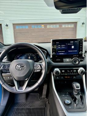 2022 Toyota RAV4 Hybrid XSE