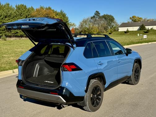 2022 Toyota RAV4 Hybrid XSE
