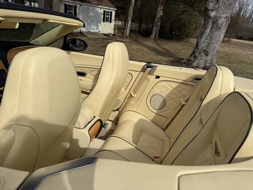 2011 Bentley Continental GTC Speed