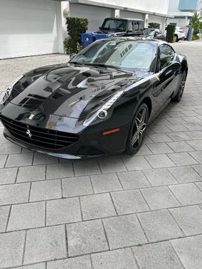 2016 Ferrari California T
