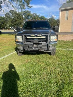 Gray 2003 Ford F-250 XLT Crew Cab Super Duty