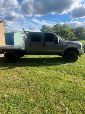 Gray 2003 Ford F-250 XLT Crew Cab Super Duty