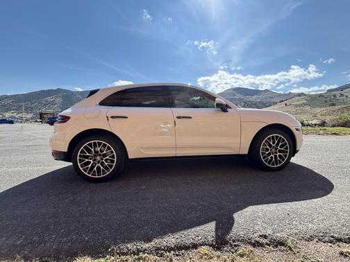 White 2015 Porsche Macan Macan S