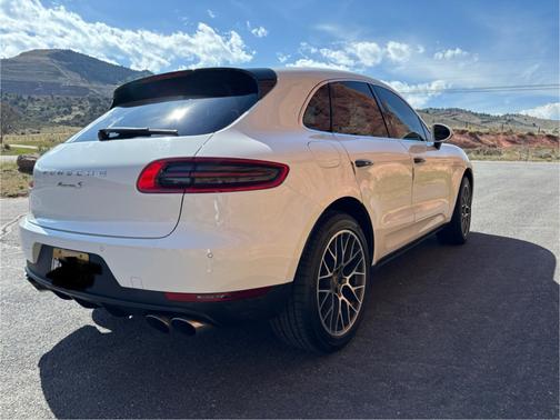 White 2015 Porsche Macan Macan S
