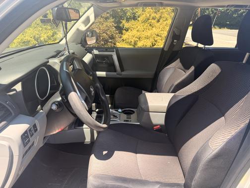 Silver 2011 Toyota 4Runner SR5