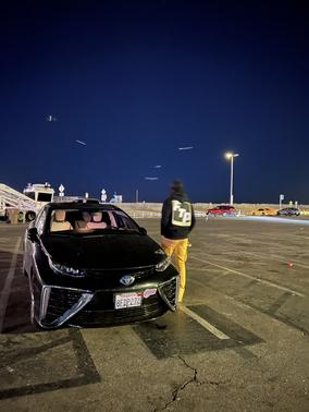2018 Toyota Mirai Base