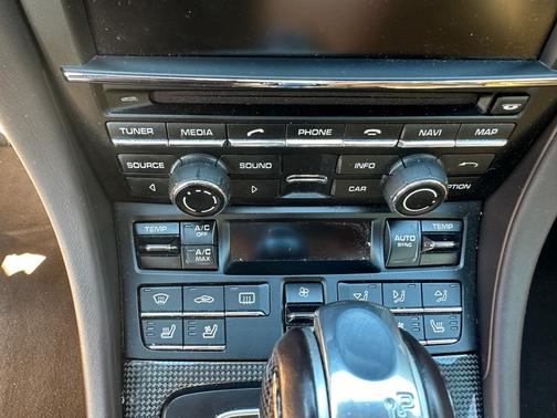 2014 Porsche 911 Carrera 4S