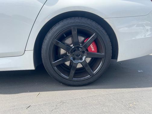 2012 BMW 550 i xDrive