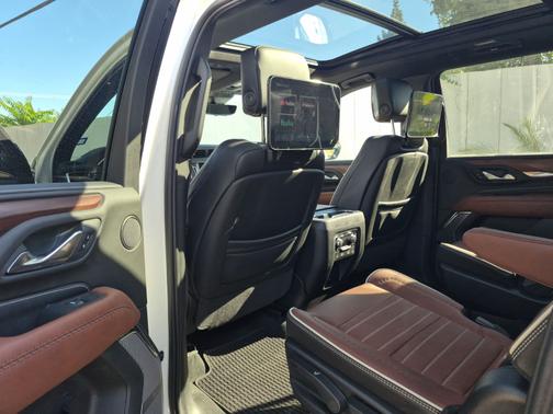 2024 GMC Yukon XL Denali Ultimate