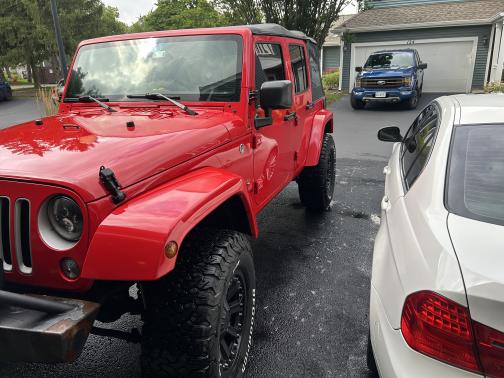2016 Jeep Wrangler Unlimited Sahara