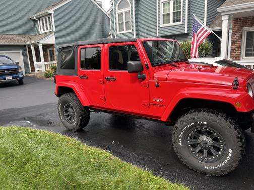 2016 Jeep Wrangler Unlimited Sahara