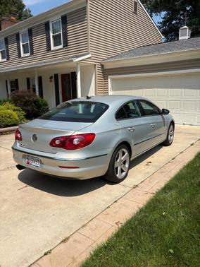 Silver 2011 Volkswagen CC Lux