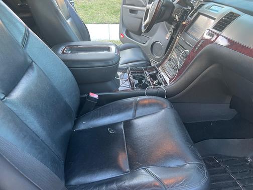 2012 Cadillac Escalade ESV Premium