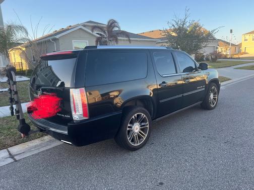 2012 Cadillac Escalade ESV Premium