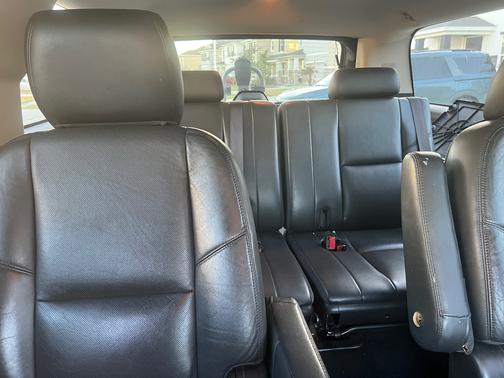 2012 Cadillac Escalade ESV Premium