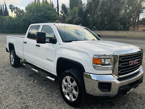White 2016 GMC Sierra 2500 Base