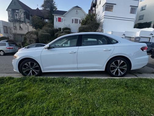 2021 Volkswagen Passat 2.0T SE