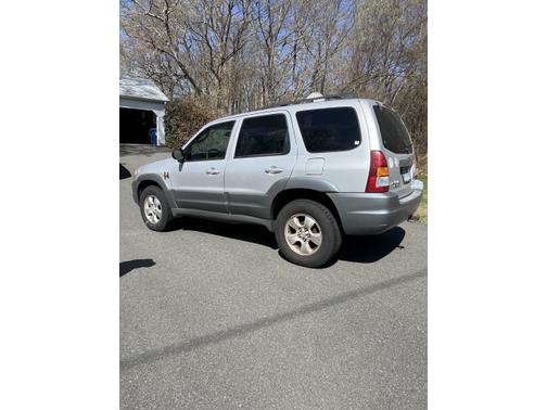 2001 Mazda Tribute ES V6