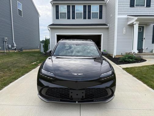 Black 2023 Genesis GV60 Performance