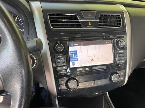 Brown 2013 Nissan Altima 2.5 SL