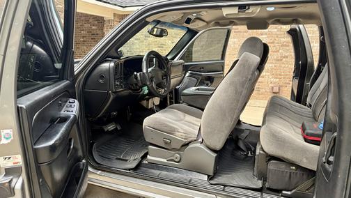 Gray 2006 Chevrolet Silverado 1500 LT Extended Cab